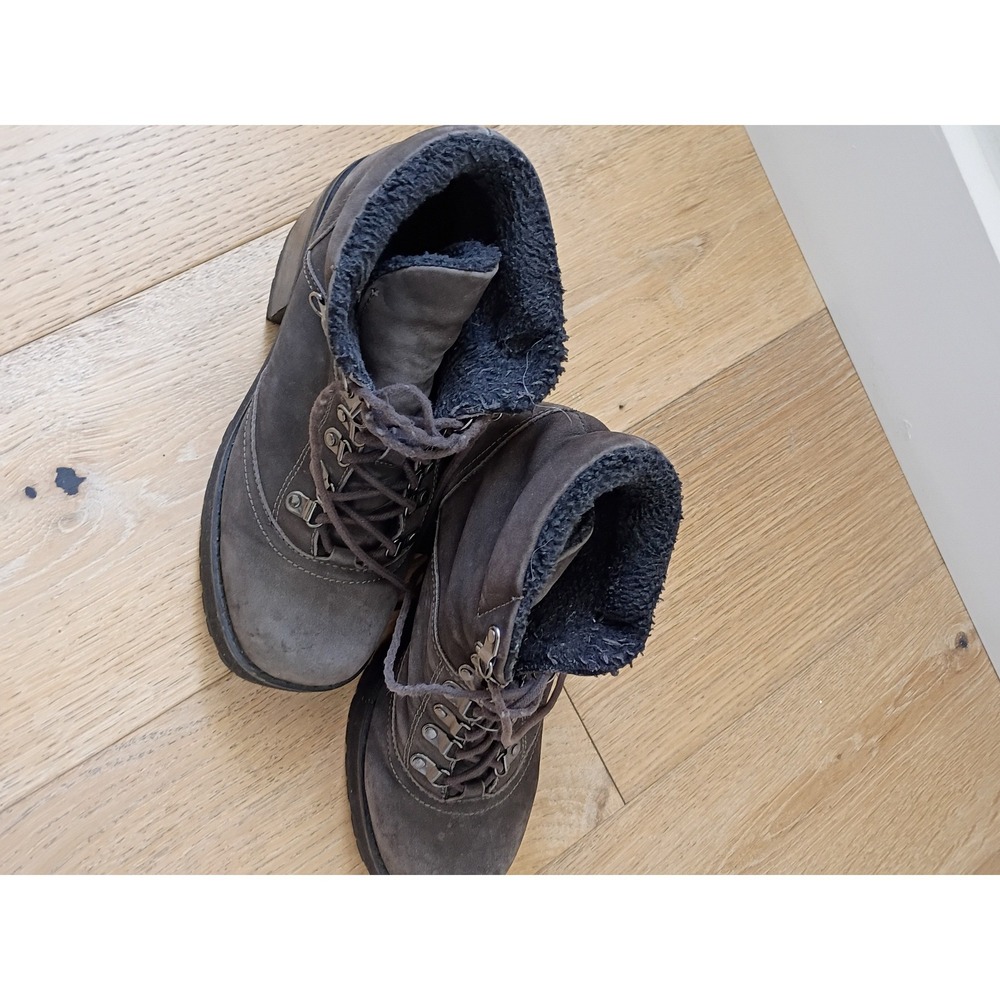 Grey Nubuck Leather Faux Fur Lined Lace Up Hiking Ankle Boots Block Heel 8.5M - Picture 2 of 8